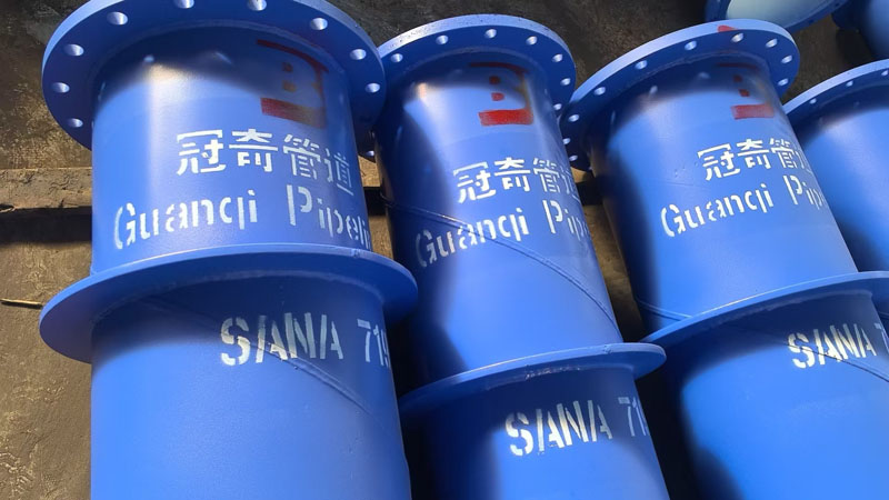 Pipe fitting welding flange